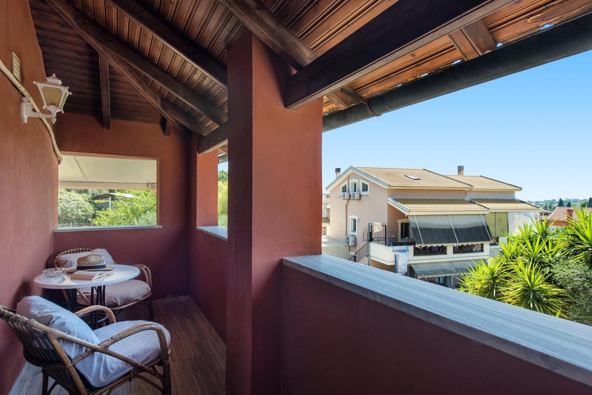 The Roof Family Apartment Alepou Exteriér fotografie